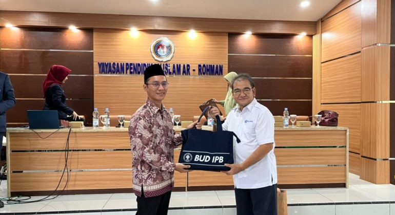 Sosialisasi BUD di Al Madinah Cibinong