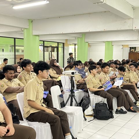 Kegiatan Sosialisasi di SMA Islam Al Azhar 2 Pejaten