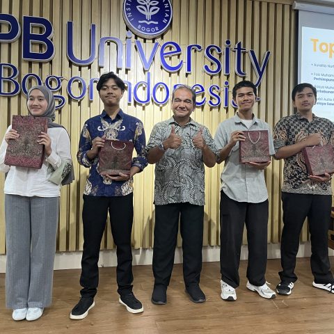 Top 4 IP Tertinggi Mahasiswa BUD 62